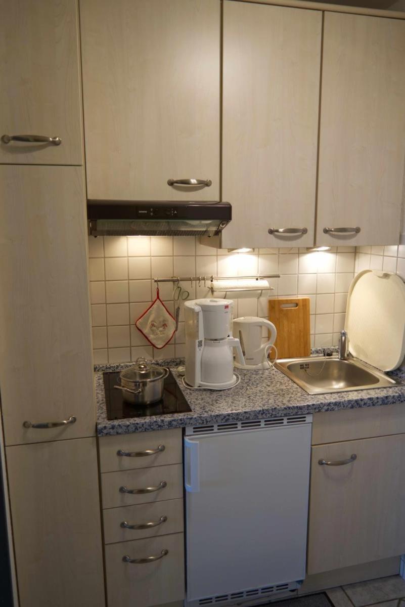 Inselblume 80 - Gemuetliche Ferienwohnung, Blick Auf Die Fehmarnsundbruecke Burgtiefe auf Fehmarn Exterior foto