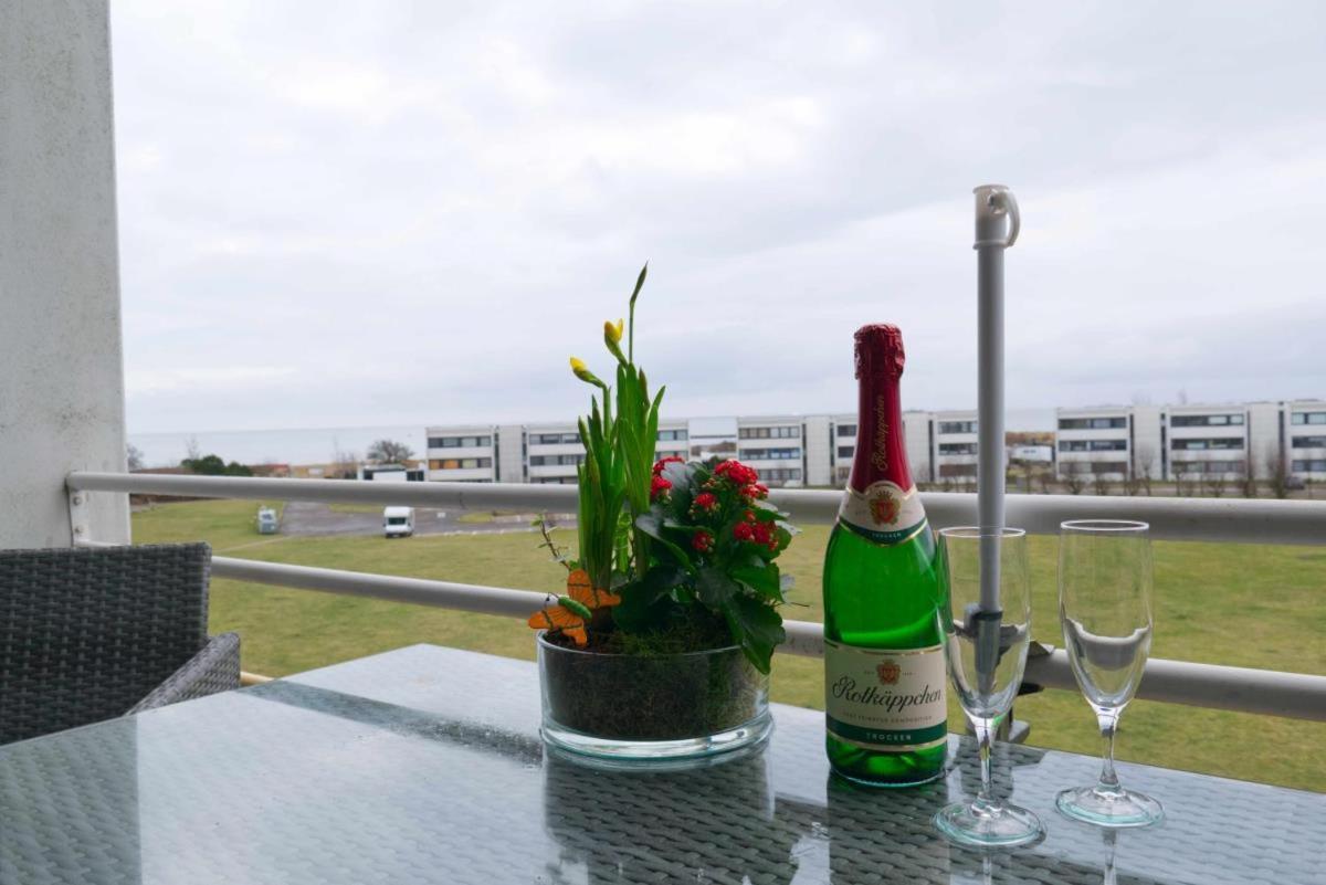 Inselblume 80 - Gemuetliche Ferienwohnung, Blick Auf Die Fehmarnsundbruecke Burgtiefe auf Fehmarn Exterior foto